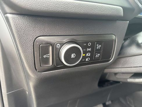 Used 2025 Ford Escape Platinum AWD/4WD image 20