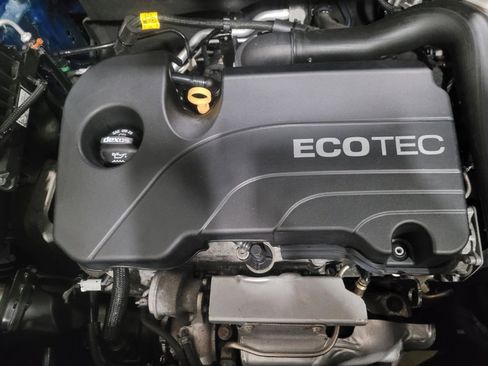 Used 2019 Chevrolet Equinox LT AWD/4WD image 30