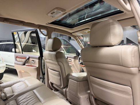 Used 2001 Lexus LX 470 4WD image 29