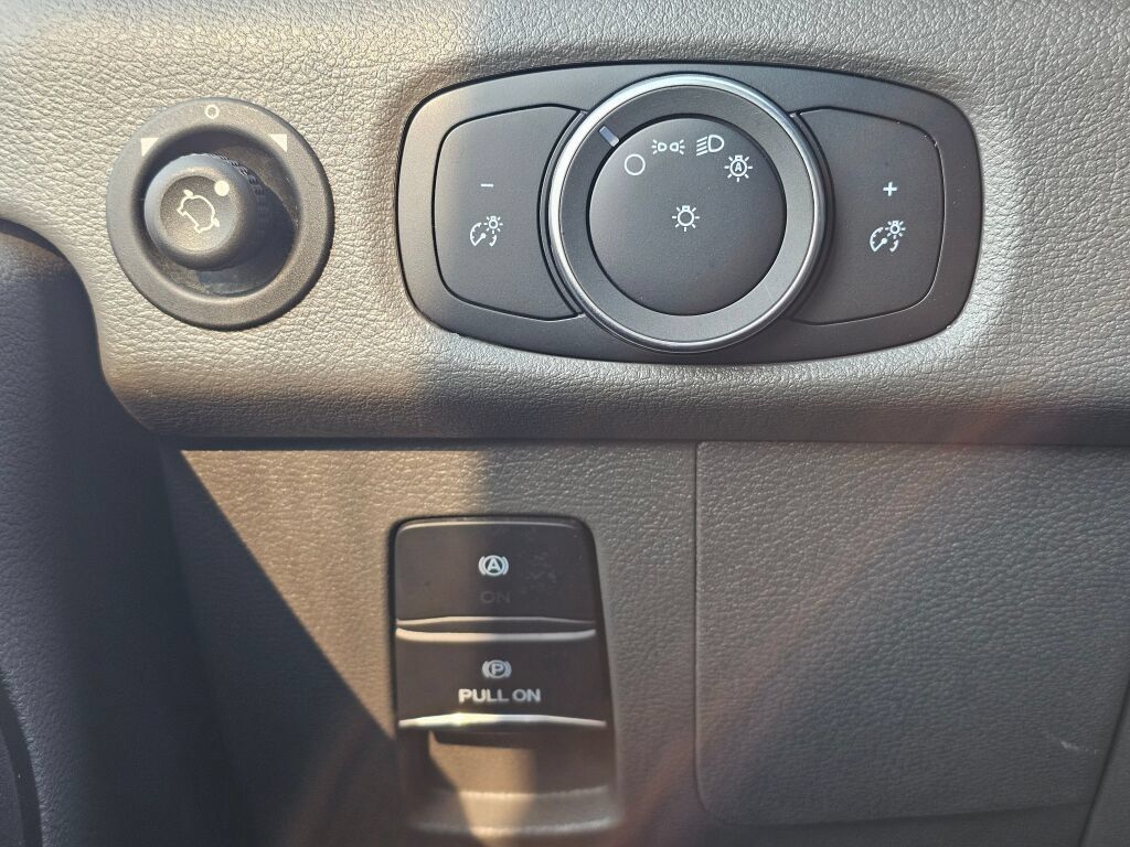Used 2025 Ford Transit 250 148 High Roof AWD image 33