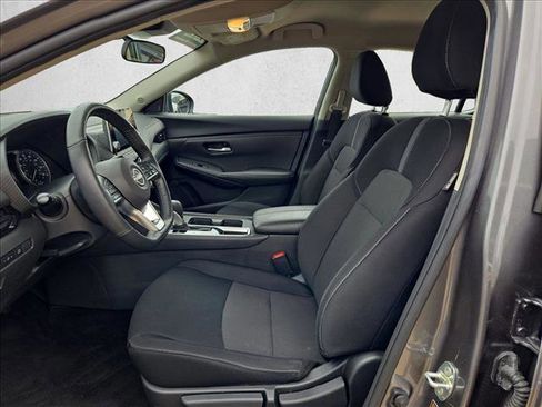 Used 2025 Nissan Sentra SV w/ All-Weather Package FWD image 14