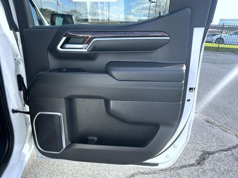 Certified 2022 GMC Sierra 1500 Elevation image 18