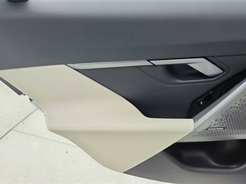 Used 2026 BMW 540i xDrive image 32