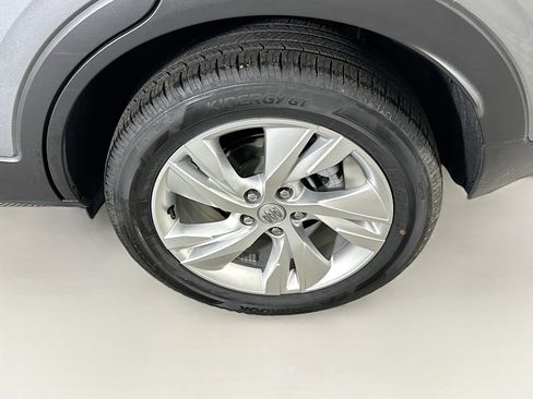 Used 2025 Buick Encore GX Preferred FWD image 11