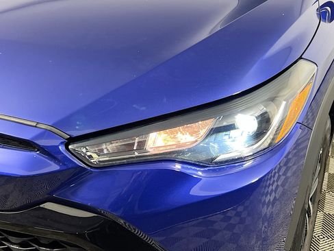 Used 2023 Toyota Corolla Cross SE image 12