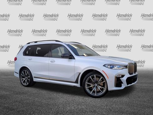 Certified 2022 BMW X7 M50i image 2