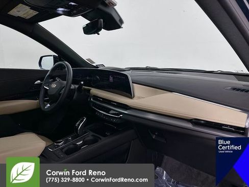 Used 2024 Cadillac XT4 Premium Luxury w/ Technology Package image 32