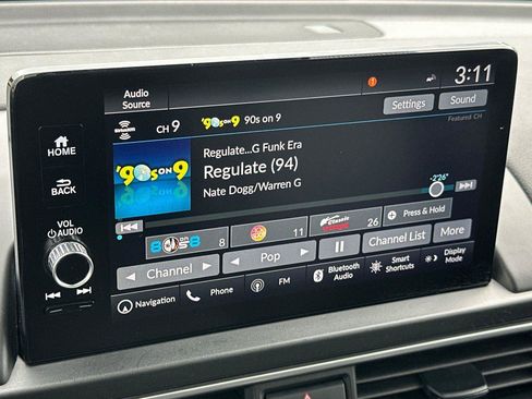 Certified 2024 Honda Pilot Touring image 19