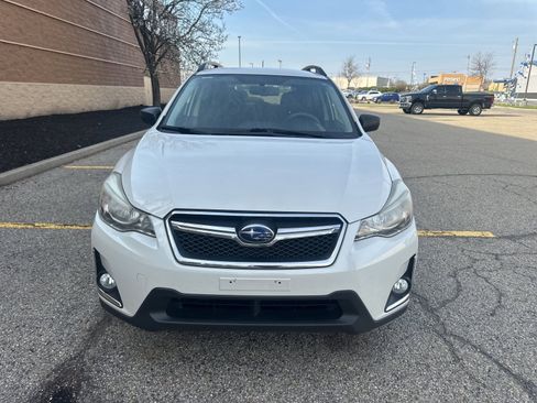 Used 2016 Subaru Crosstrek 2.0i image 8