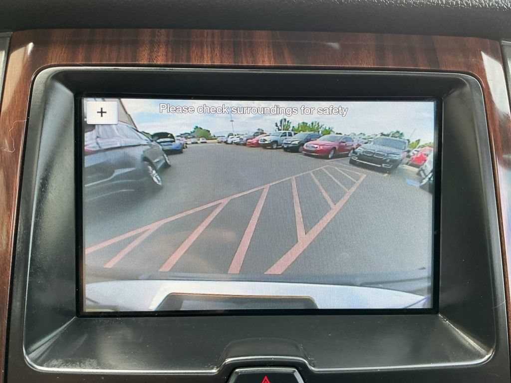 Used 2017 Ford Expedition EL Platinum AWD/4WD image 16