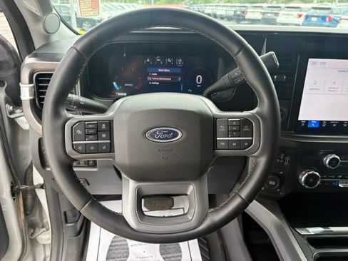 Used 2026 Ford F250 Lariat w/ Black Appearance Package AWD/4WD image 17