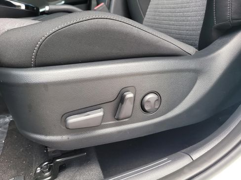 Certified 2025 Kia Soul EX FWD image 17