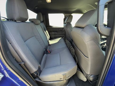 Used 2025 Toyota Tacoma SR5 image 18