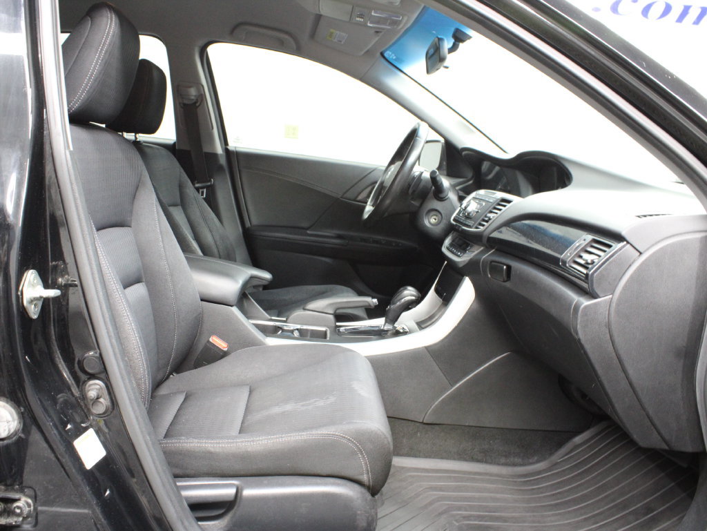 Used 2013 Honda Accord Sport image 24