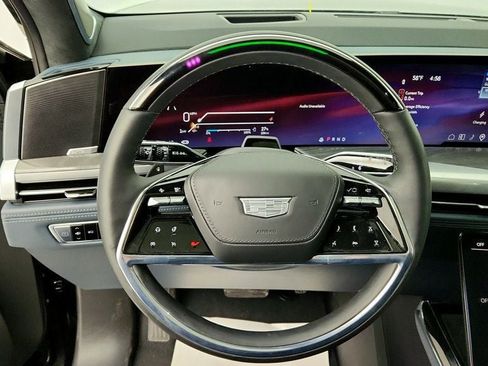 Used 2025 Cadillac Escalade IQ Luxury 2 image 14