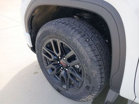 New 2025 GMC Sierra 1500 Elevation w/ Preferred Package image 33