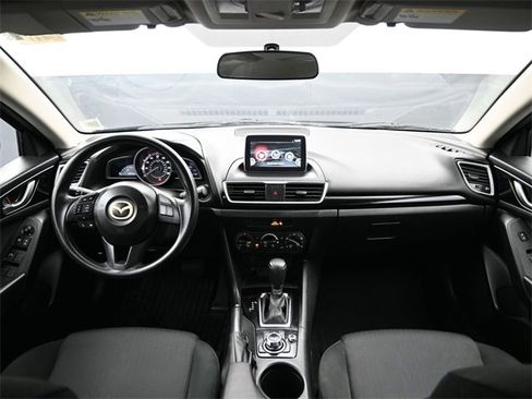 Used 2016 MAZDA MAZDA3 i Sport image 22