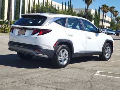 New 2026 Hyundai Tucson SE FWD image 4