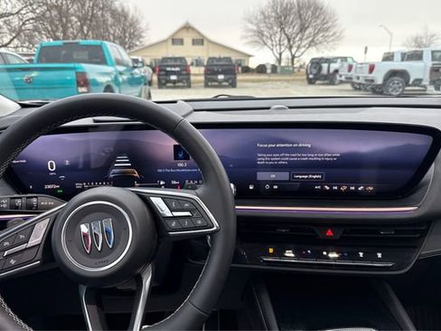 Used 2024 Buick Envision Sport Touring image 13