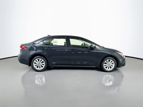 Used 2026 Toyota Corolla LE w/ LE Premium Package AWD/4WD image 9