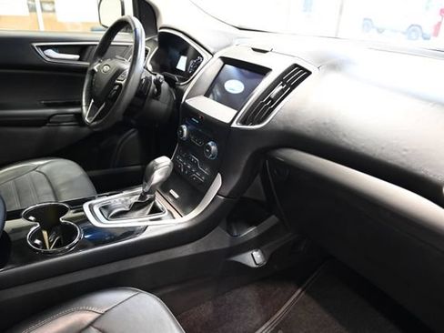 Used 2016 Ford Edge SEL w/ Equipment Group 201A AWD/4WD image 13
