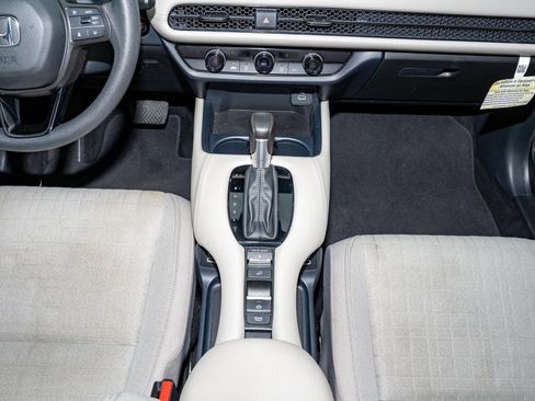 Certified 2023 Honda HR-V LX image 24