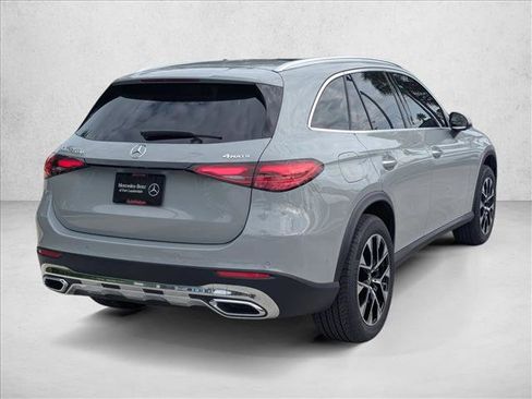 New 2026 Mercedes-Benz GLC 350e 4MATIC image 2