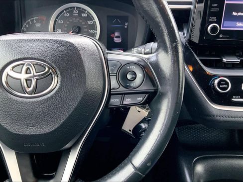 Used 2022 Toyota Corolla SE image 24