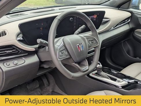 Used 2025 Buick Envista Avenir image 14