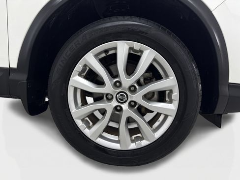 Used 2020 Nissan Rogue Sport S w/ Appearance Package FWD image 48