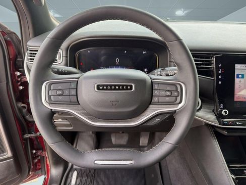 Used 2024 Jeep Wagoneer L Series II w/ Flexible Seating Group RWD image 11