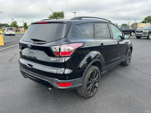 Used 2017 Ford Escape Titanium AWD/4WD image 9