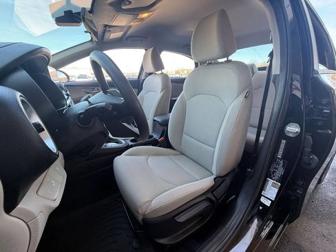 Used 2022 Kia Forte LXS w/ LXS Technology Package image 14