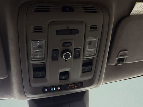 Used 2024 Cadillac Escalade Sport Platinum AWD/4WD image 32