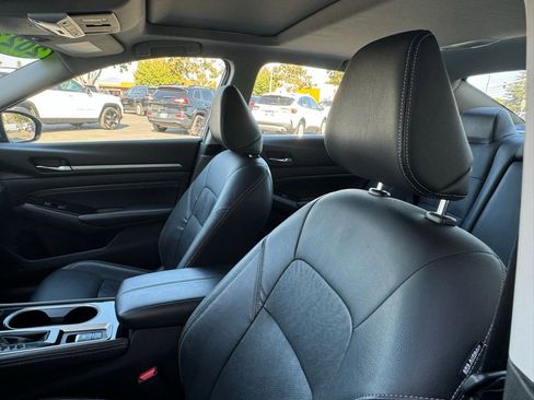 Used 2023 Nissan Altima 2.5 SL image 17