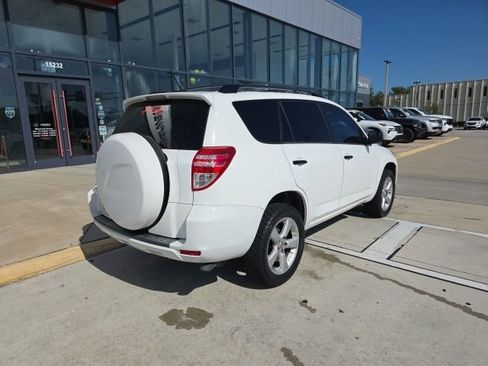 Used 2012 Toyota RAV4 FWD w/ Value Pkg image 4