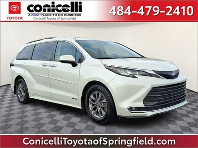 Certified 2021 Toyota Sienna XLE