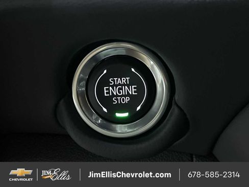 New 2026 Chevrolet Suburban LT w/ Comfort Package image 34