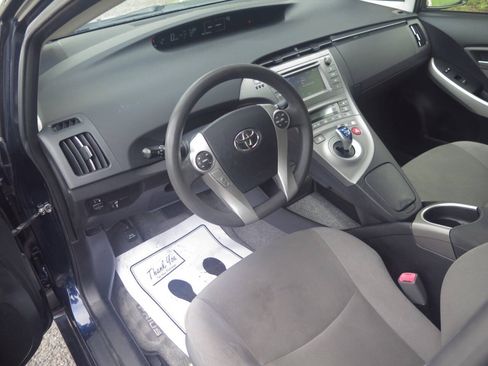 Used 2013 Toyota Prius Two FWD image 25