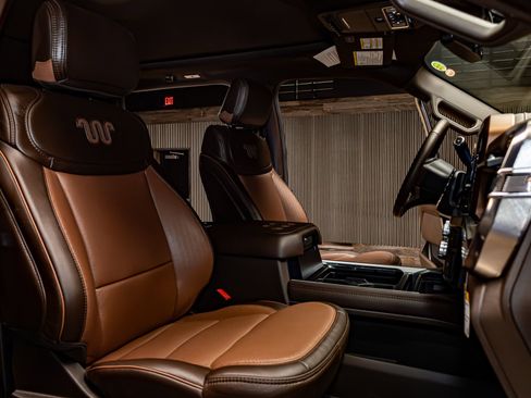 Used 2026 Ford F250 King Ranch w/ Chrome Package image 28