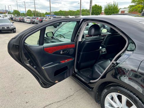 Used 2010 Lexus LS 460 AWD image 13