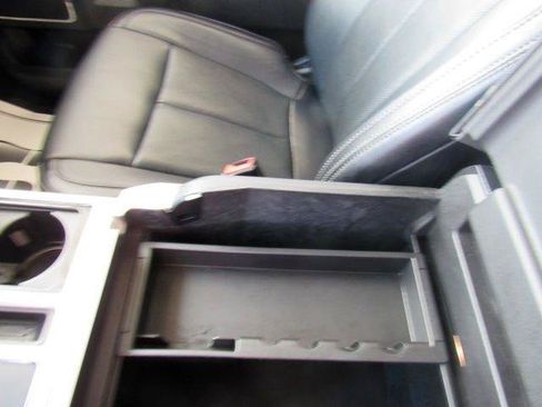 Used 2019 Ford F150 Lariat w/ Equipment Group 502A Luxury AWD/4WD image 49