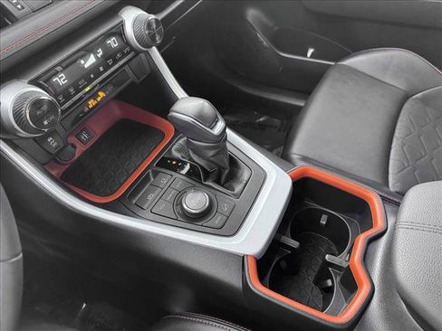 Used 2024 Toyota RAV4 Adventure image 16