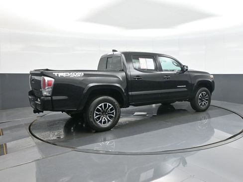 Certified 2023 Toyota Tacoma TRD Sport w/ Technology Package AWD/4WD image 7