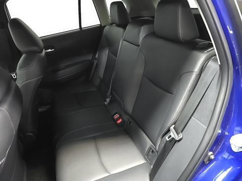 Used 2023 Toyota Corolla Cross XLE w/ Convenience Package AWD/4WD image 32