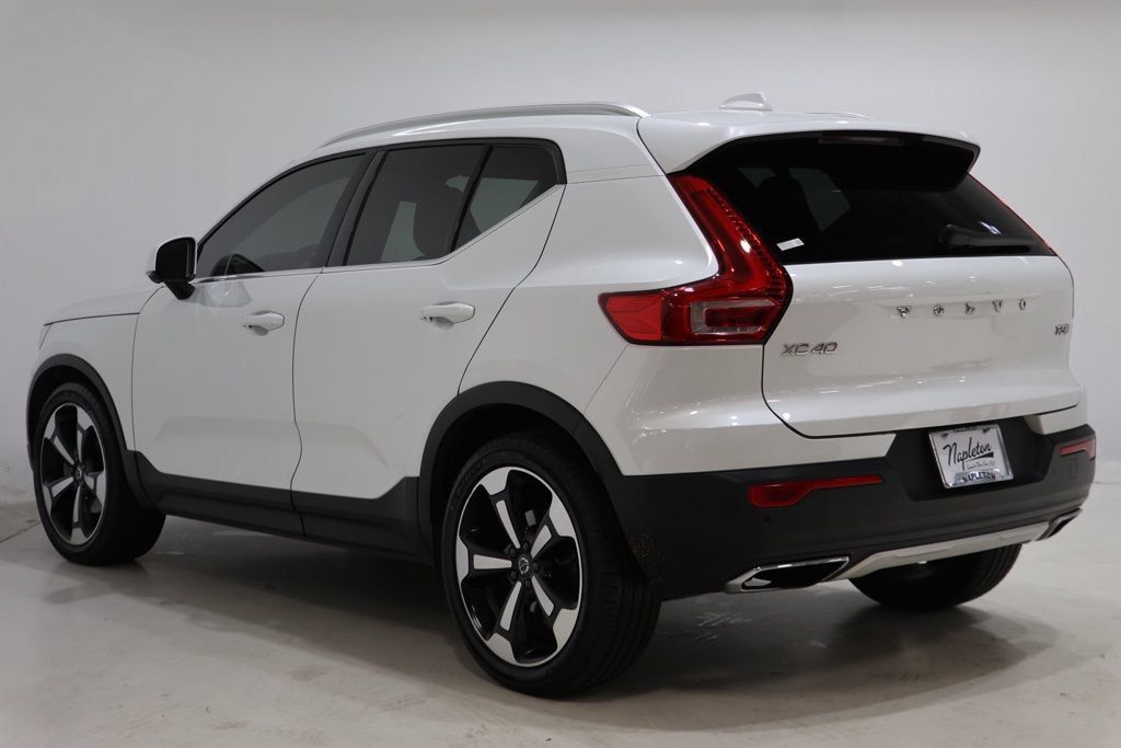 Used 2019 Volvo XC40 T5 Inscription AWD/4WD image 6