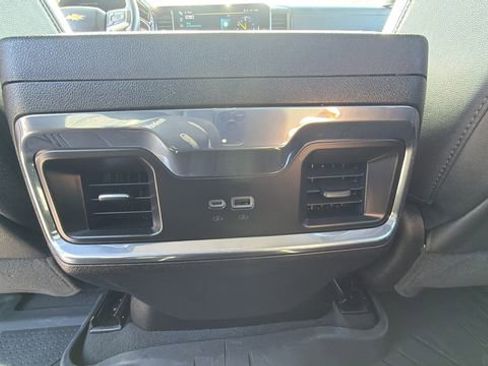Used 2024 Chevrolet Silverado 1500 LTZ image 19