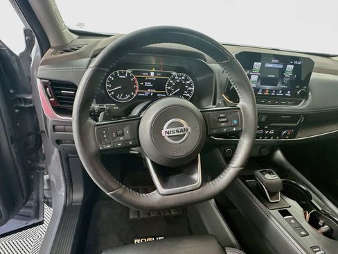 Used 2021 Nissan Rogue SL w/ Premium Package FWD image 11