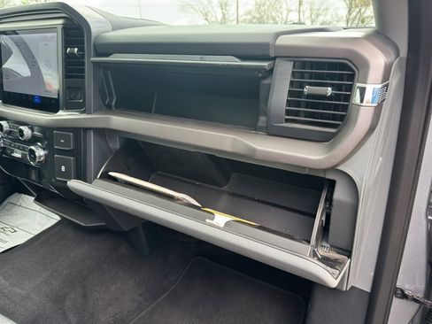 Used 2025 Ford F150 XLT w/ Equipment Group 301A Standard image 21