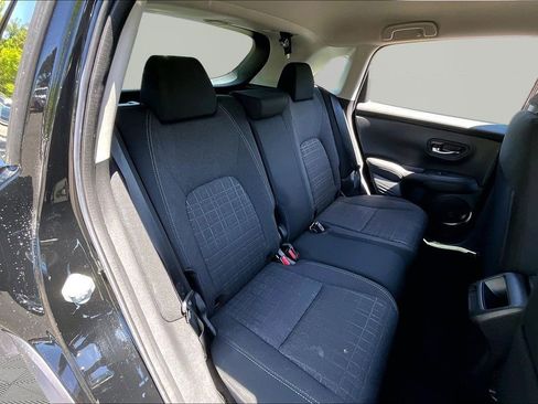 Used 2025 Honda HR-V LX image 19